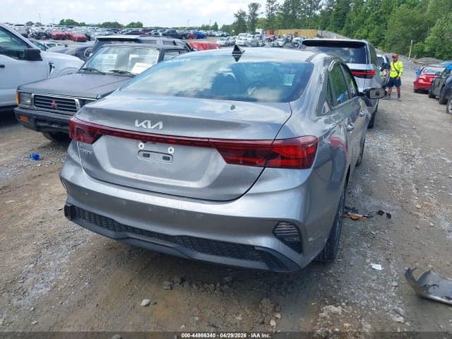 2024 KIA FORTE LXS 4