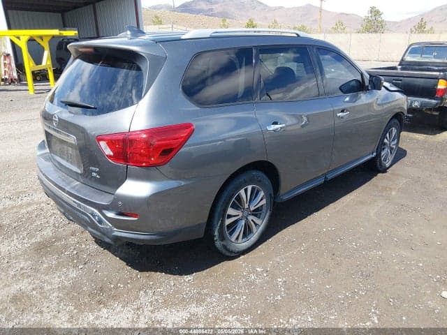 2019 NISSAN PATHFINDER SL 4
