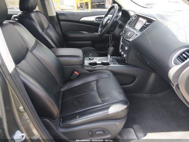 2019 NISSAN PATHFINDER SL 5