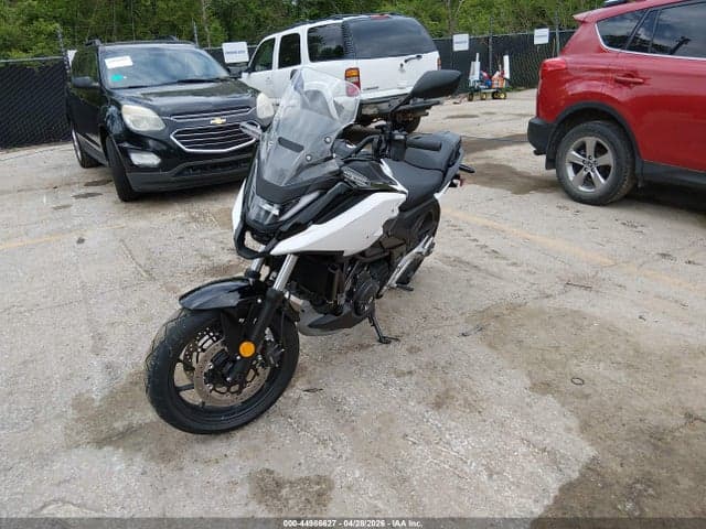 2025 HONDA NC750 XD 2