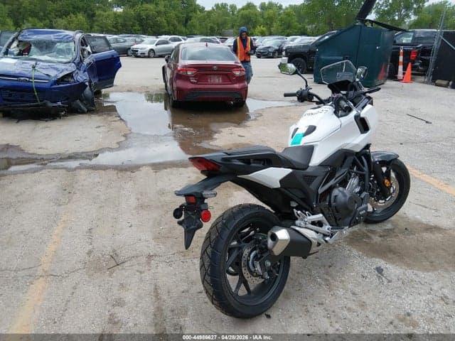 2025 HONDA NC750 XD 4
