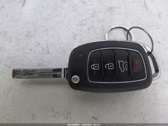 2019 HYUNDAI TUCSON SE 11