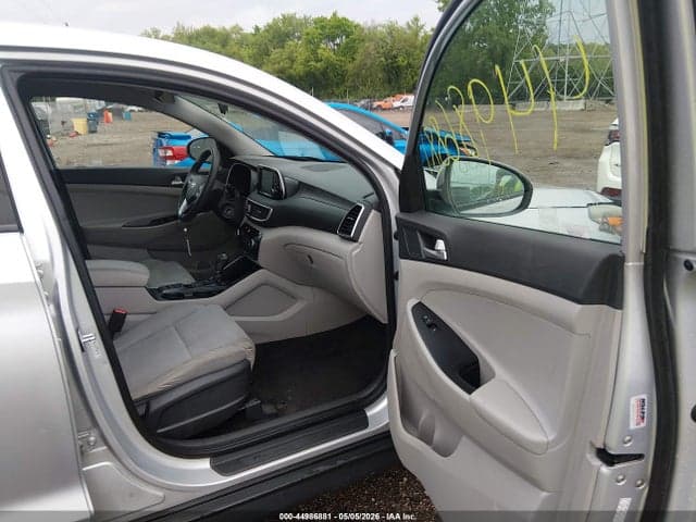 2019 HYUNDAI TUCSON SE 5