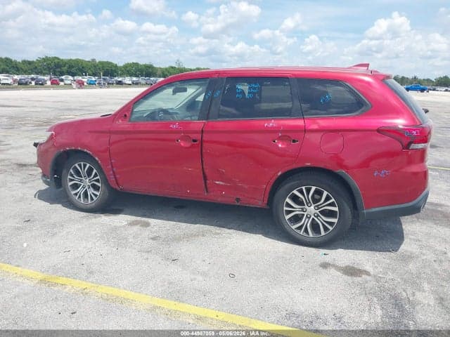 2018 MITSUBISHI OUTLANDER ES 18