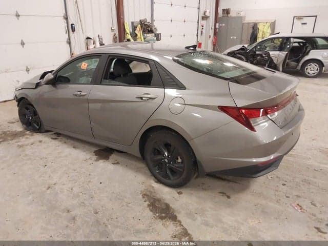 2023 HYUNDAI ELANTRA SEL 3