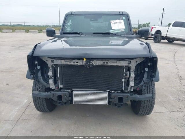 2025 FORD BRONCO OUTER BANKS 13