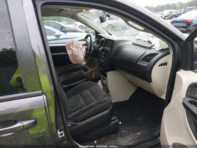2017 DODGE GRAND CARAVAN SE 5