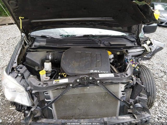 2017 DODGE GRAND CARAVAN SE 10