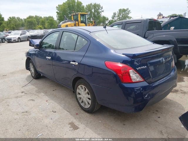 2018 NISSAN VERSA 1.6 SV 3
