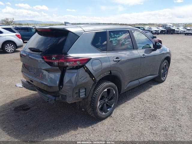 2024 NISSAN ROGUE SV INTELLIGENT AWD 4