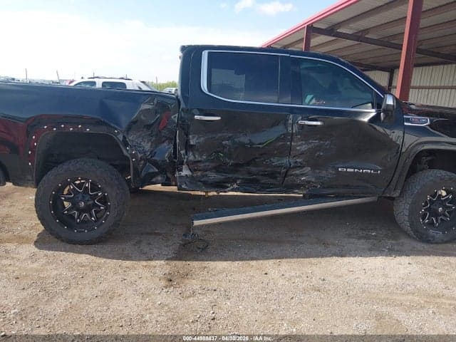 2021 GMC SIERRA 1500 DENALI 6
