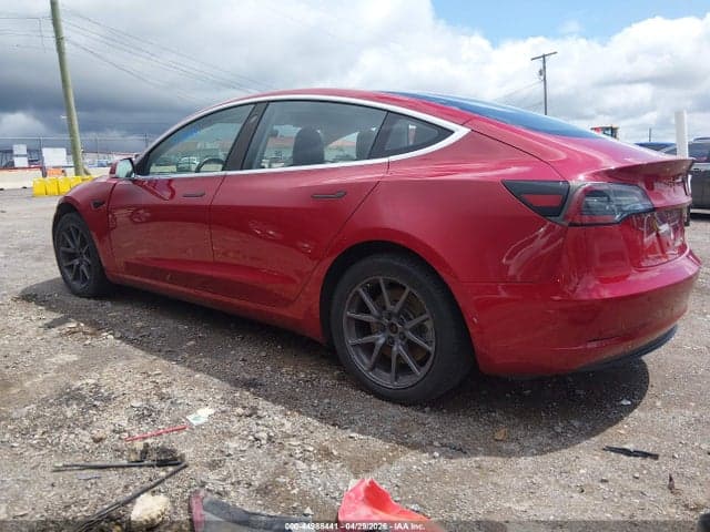 2018 TESLA MODEL 3 LONG RANGE/PERFORMANCE 3