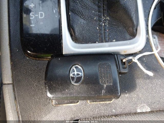 2019 TOYOTA HIGHLANDER XLE 11
