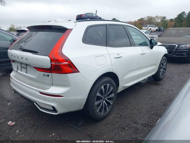 2025 VOLVO XC60 B5 CORE 4