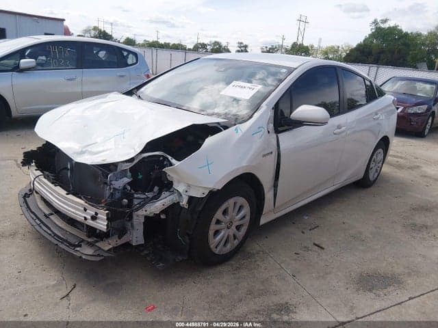 2020 TOYOTA PRIUS LE 2