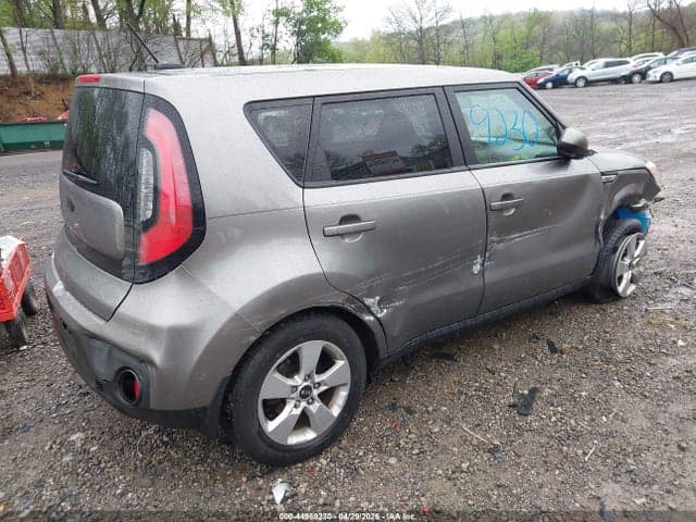 2017 KIA SOUL 4