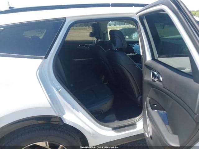 2025 KIA SPORTAGE SX-PRESTIGE 8