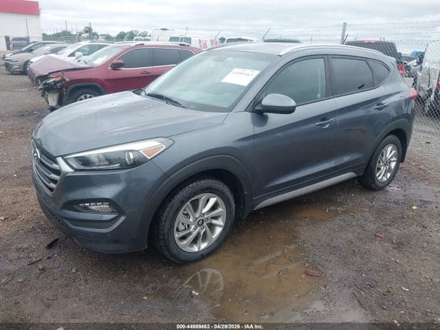 2017 HYUNDAI TUCSON SE 2