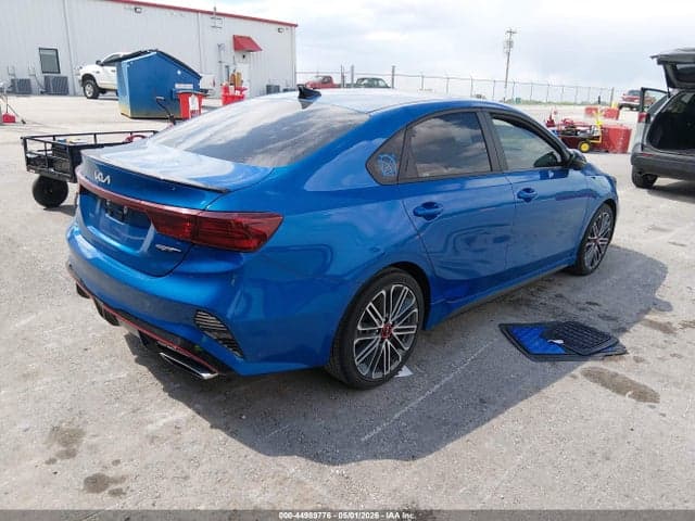 2022 KIA FORTE GT 4