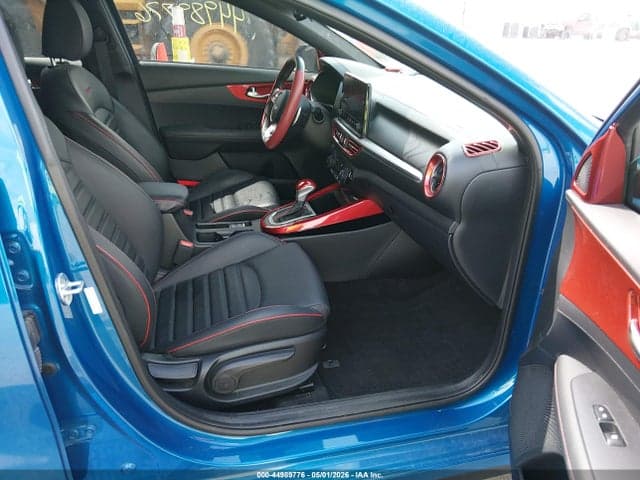2022 KIA FORTE GT 5