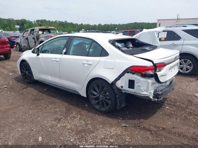 2024 TOYOTA COROLLA SE 3