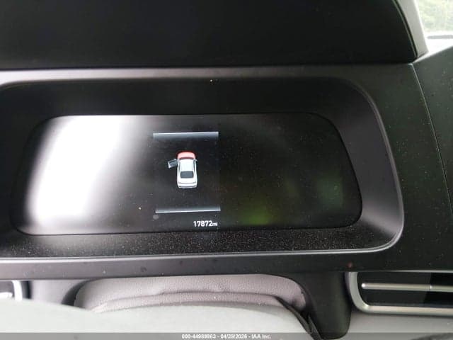 2025 HYUNDAI ELANTRA SE 7