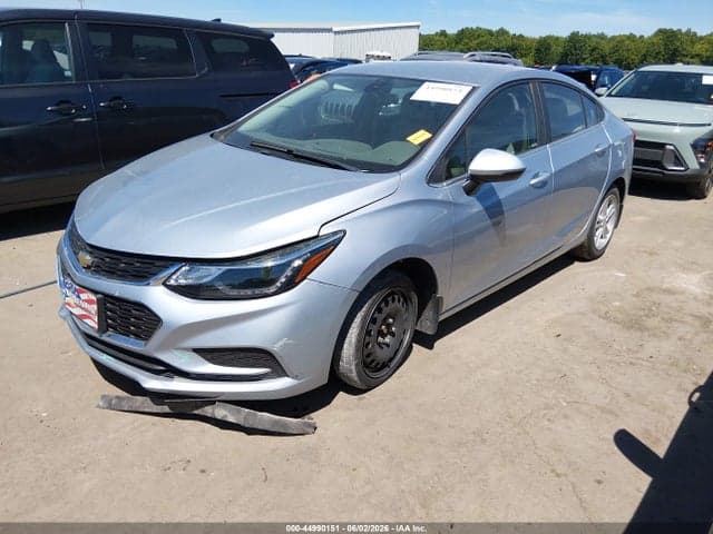 2017 CHEVROLET CRUZE LT AUTO 2