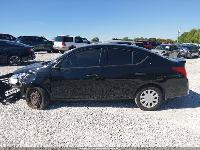 2019 NISSAN VERSA 1.6 S+ 13