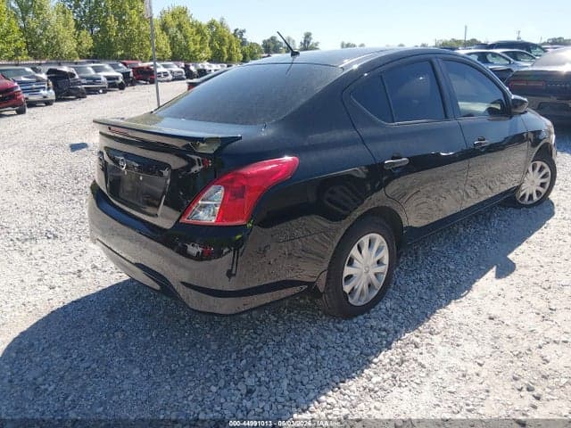 2019 NISSAN VERSA 1.6 S+ 4