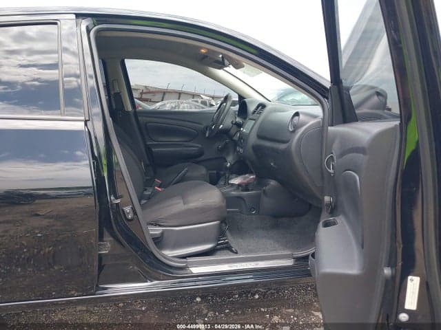 2019 NISSAN VERSA 1.6 S+ 5