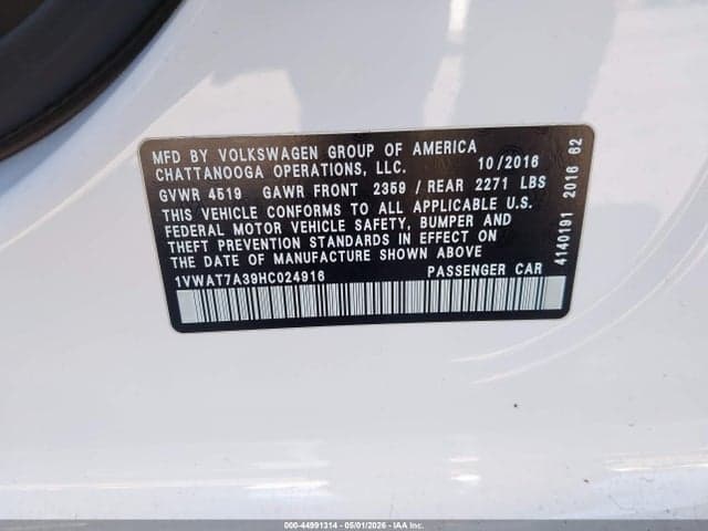 2017 VOLKSWAGEN PASSAT 1.8T S 9