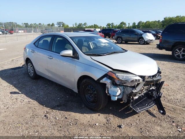 2017 TOYOTA COROLLA LE 1