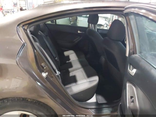 2018 KIA FORTE LX 8
