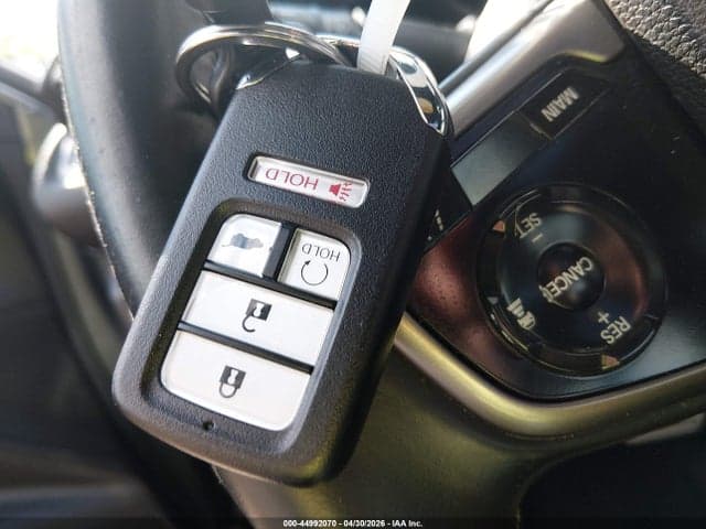 2020 HONDA CIVIC EX-L 11