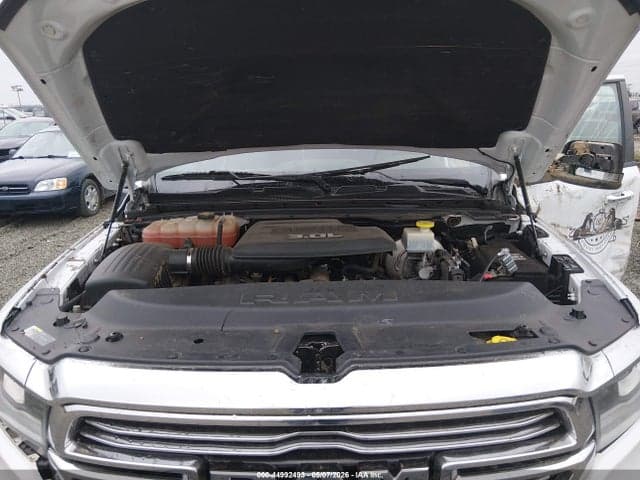 2021 RAM 1500 LARAMIE 4X4 5'7 BOX 10