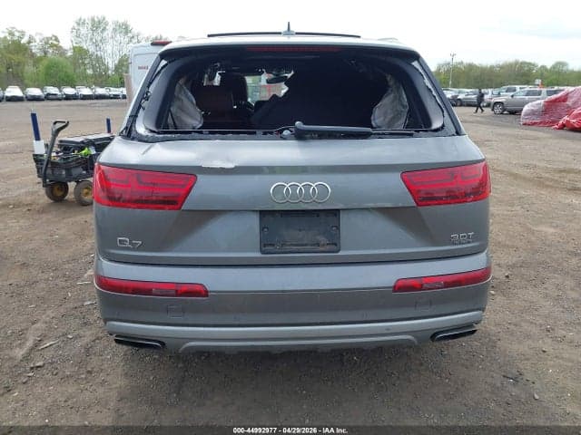 2018 AUDI Q7 3.0T PREMIUM 16