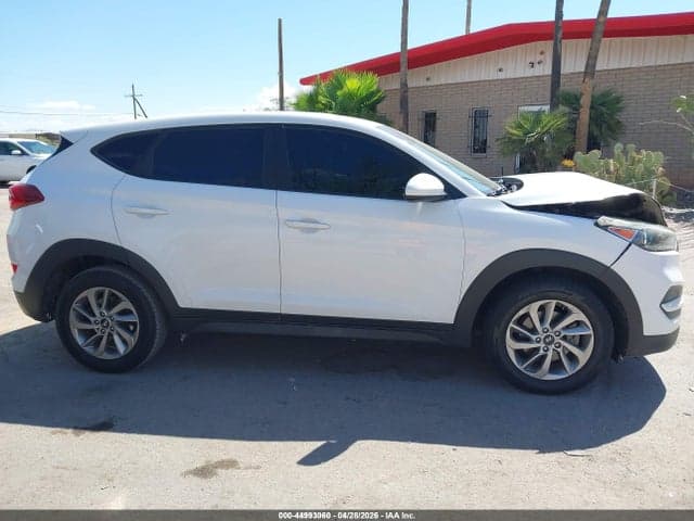 2016 HYUNDAI TUCSON SE 13