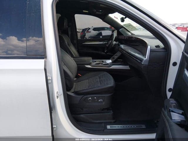 2025 CADILLAC ESCALADE V-SERIES 5