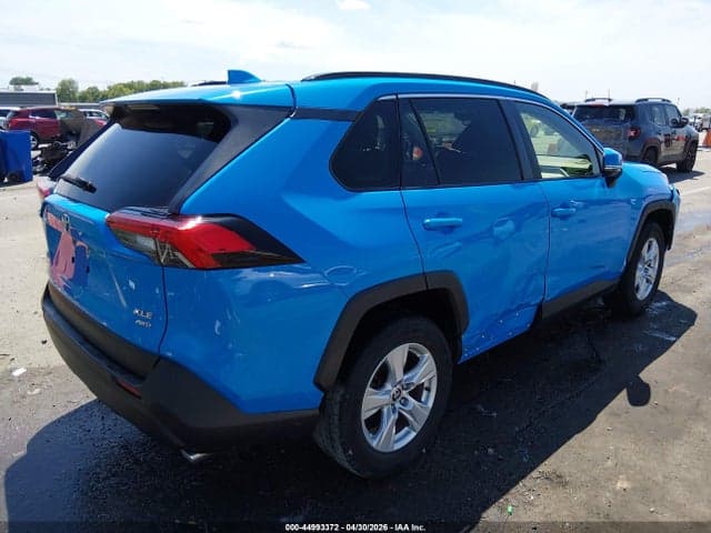 2021 TOYOTA RAV4 XLE 4
