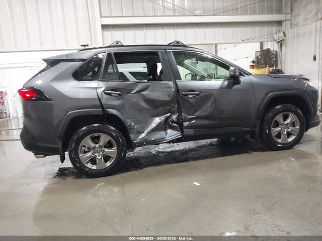 2025 TOYOTA RAV4 HYBRID XLE 14