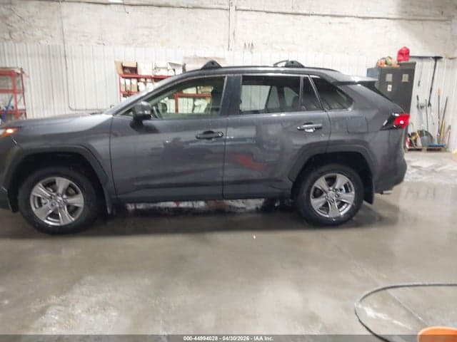 2025 TOYOTA RAV4 HYBRID XLE 15