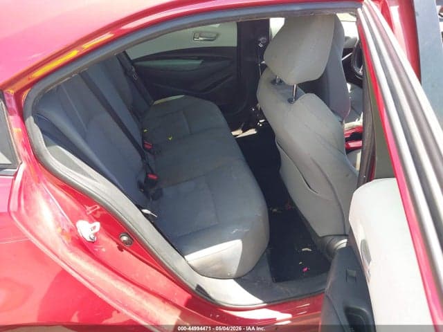 2020 TOYOTA COROLLA SE 8