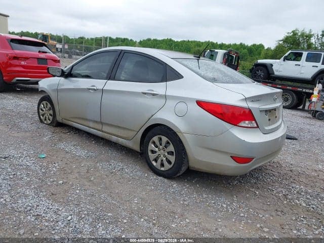 2016 HYUNDAI ACCENT SE 3
