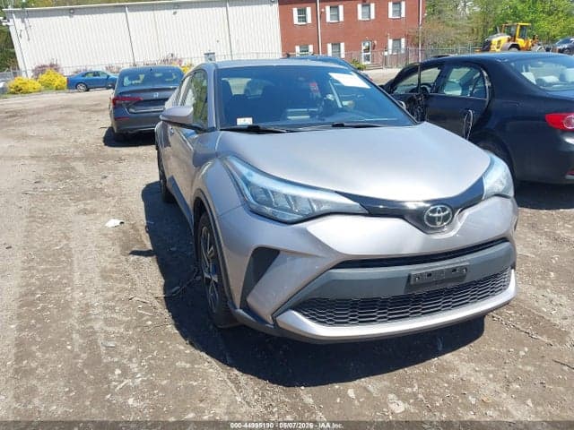 2020 TOYOTA C-HR XLE - 1
