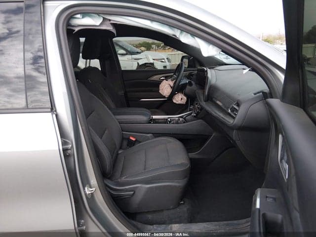 2024 CHEVROLET TRAVERSE AWD LS 5