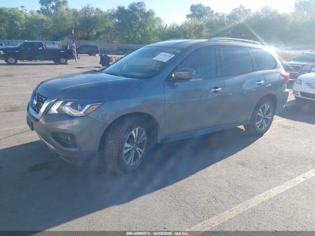 2017 NISSAN PATHFINDER SL 2