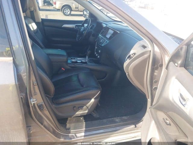 2017 NISSAN PATHFINDER SL 5