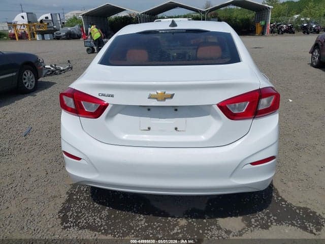 2018 CHEVROLET CRUZE LS AUTO 17