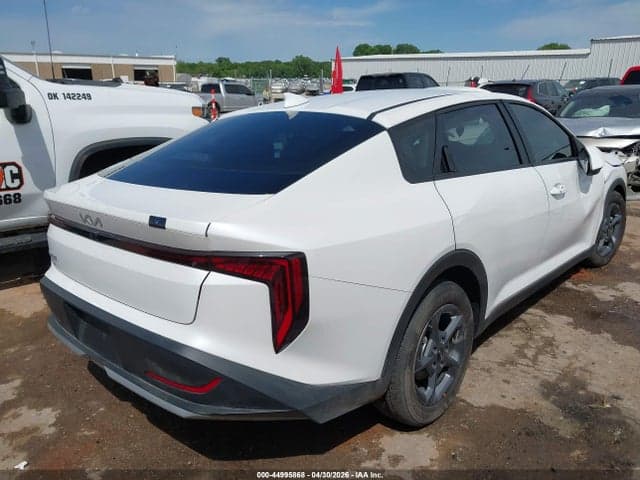 2025 KIA K4 LXS 4