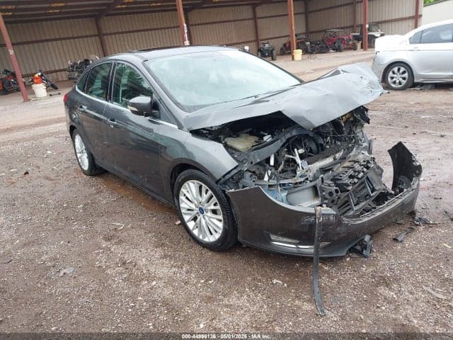 2017 FORD FOCUS TITANIUM 1